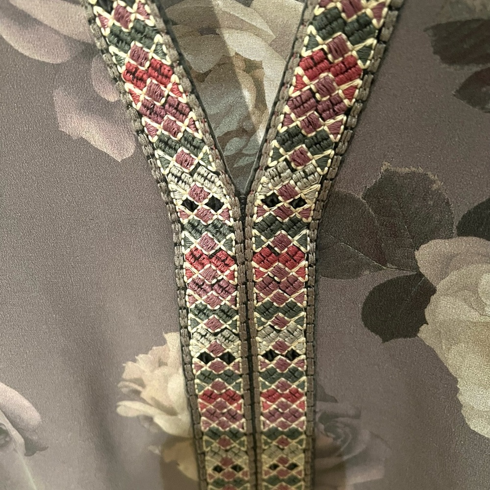 Johnny Was Gray Workshop Paris Floral Blouse with Pink Accents - Picture 9 of 11
